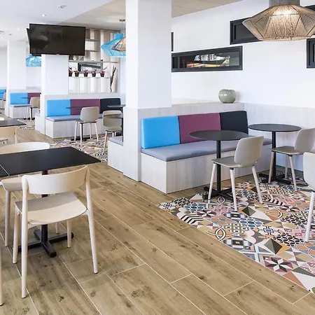 Marinada Aparthotel 2*
